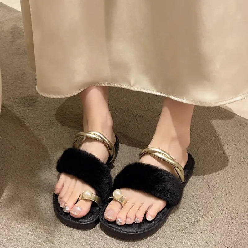 Sweet French Plush Slippers Casual Pearl Flat Flip-flops Anti-slip Fluffy Plush Sandals Slippers Summer