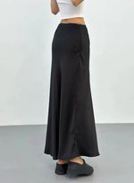 2026 Summer New High Waist Wrap Hip Slim Half Length Skirt Women Design Sense Niche Leisure Solid A-line Fishtail Skirt V38V