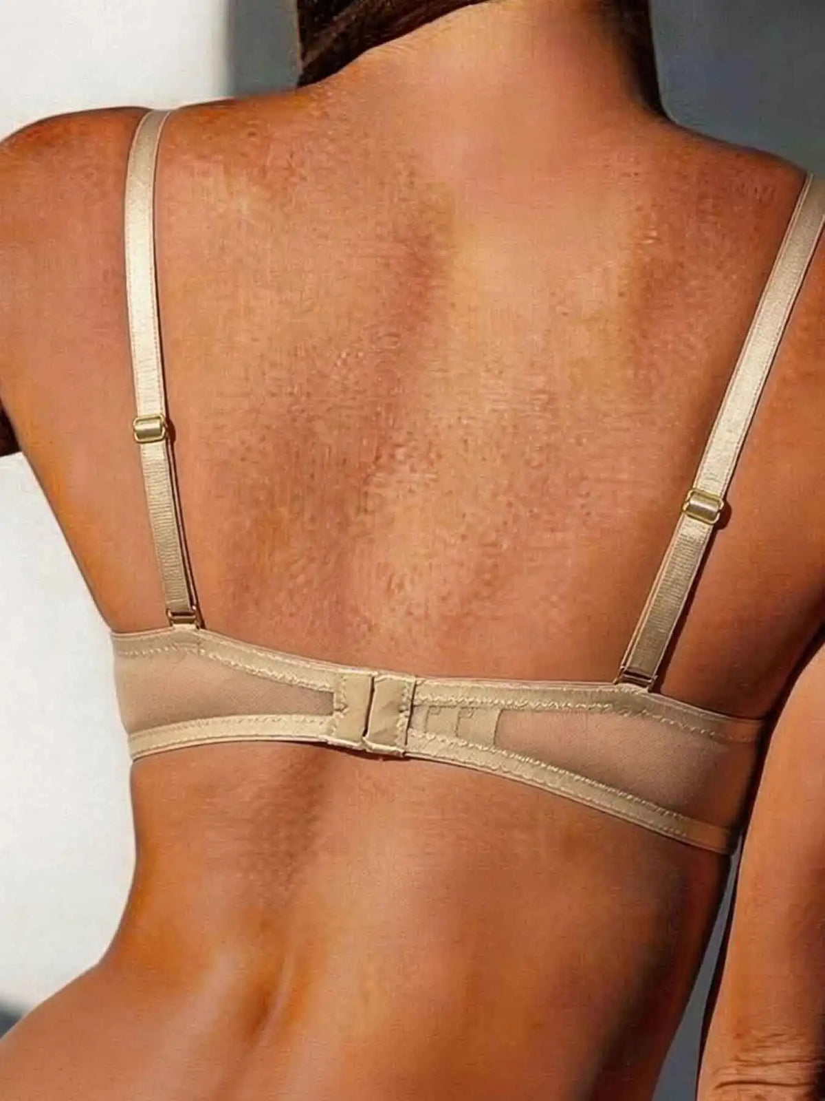European and American sexy lingerie, corrugated bra, underwear that supports side breasts, soft underwire, thin top and thick bottom, push-up bra