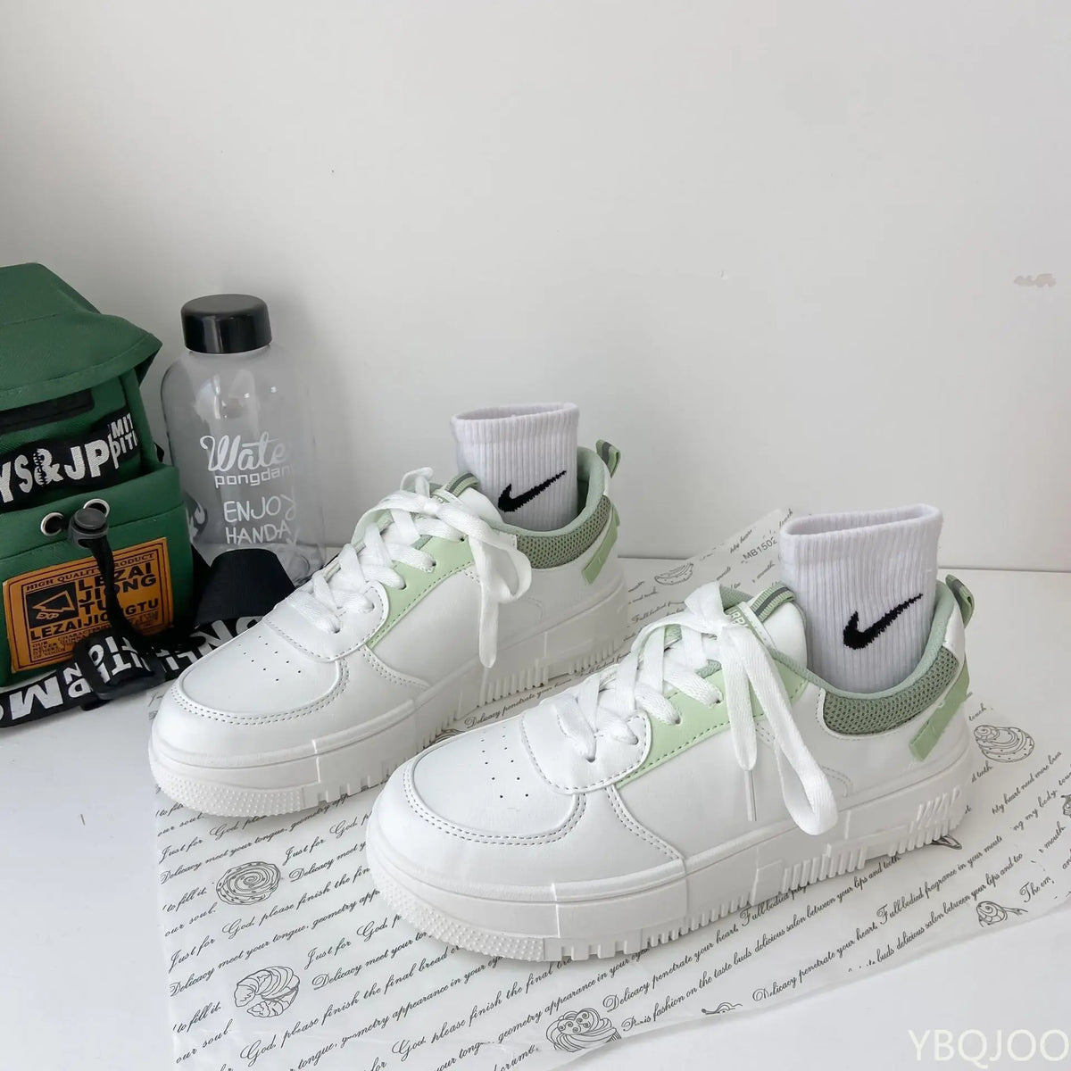 2022 Fashion Spring New Designer Hot Sale White Shoes Female Platform Sneakers Women Tenis Feminino Casual Female Shoes Woman