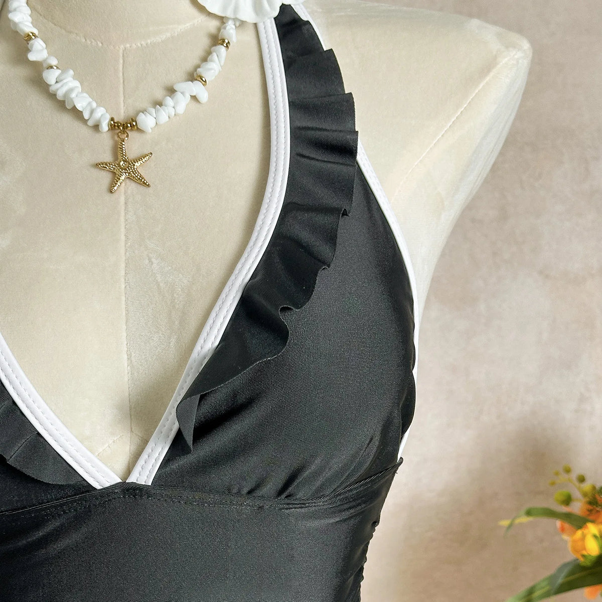 Vintage Black White Patchwork One Piece Swimwear Women 2026 V Neck Hollow Out Slim Bathing Suits Tummy Control Dress Swimsuit