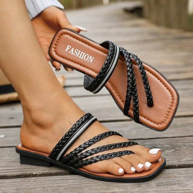 Women Slippers Fashion Casual Flat Sandals Plus Size 2025 New Style Braided Shoes for Women Band Roman Beach Sandals