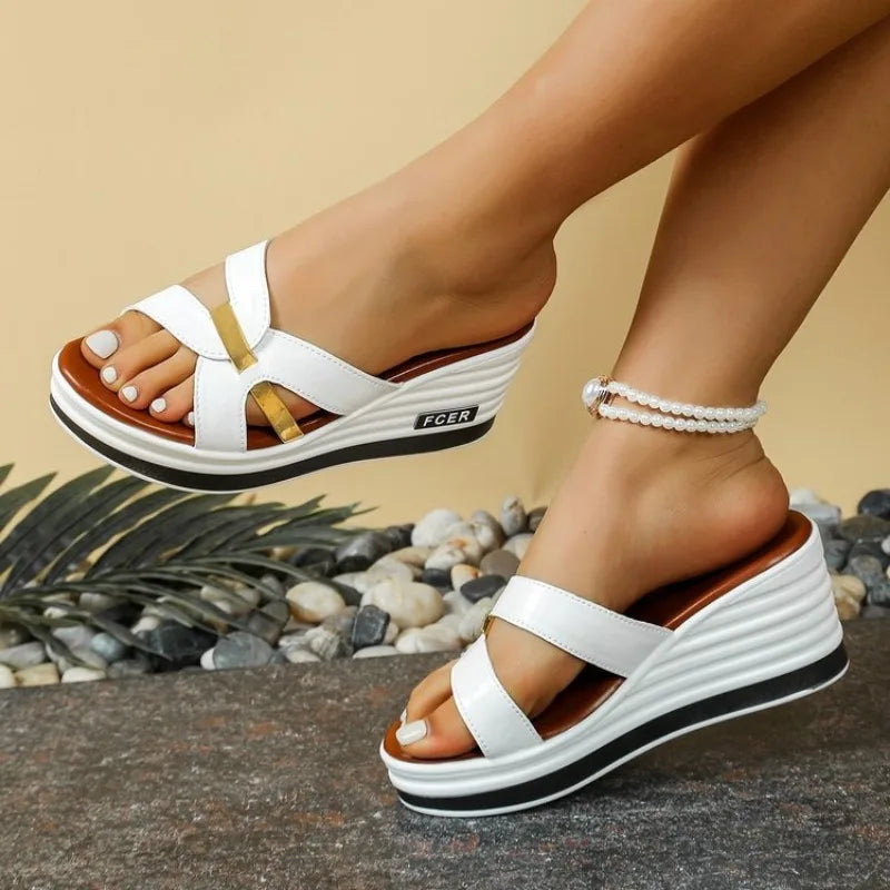 Korean Fashion New Fish Mouth Wedge Fashion Casual Foreign Trade Large Size Women'S One Line Sandals And Slippers For Sandalias