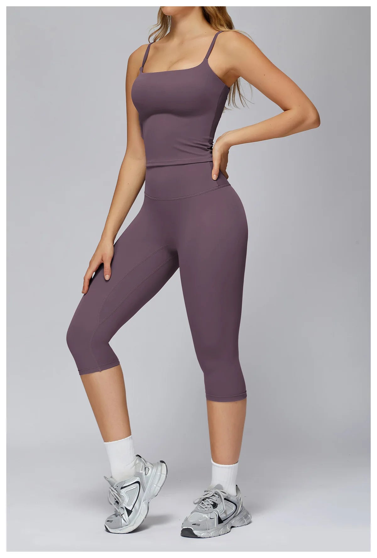 2 Pieces Yoga Set Women Sports Shirts Workout Top Fitness Suits Outdoor Gym Running Mid-length Pants Workout Clothes Tracksuits