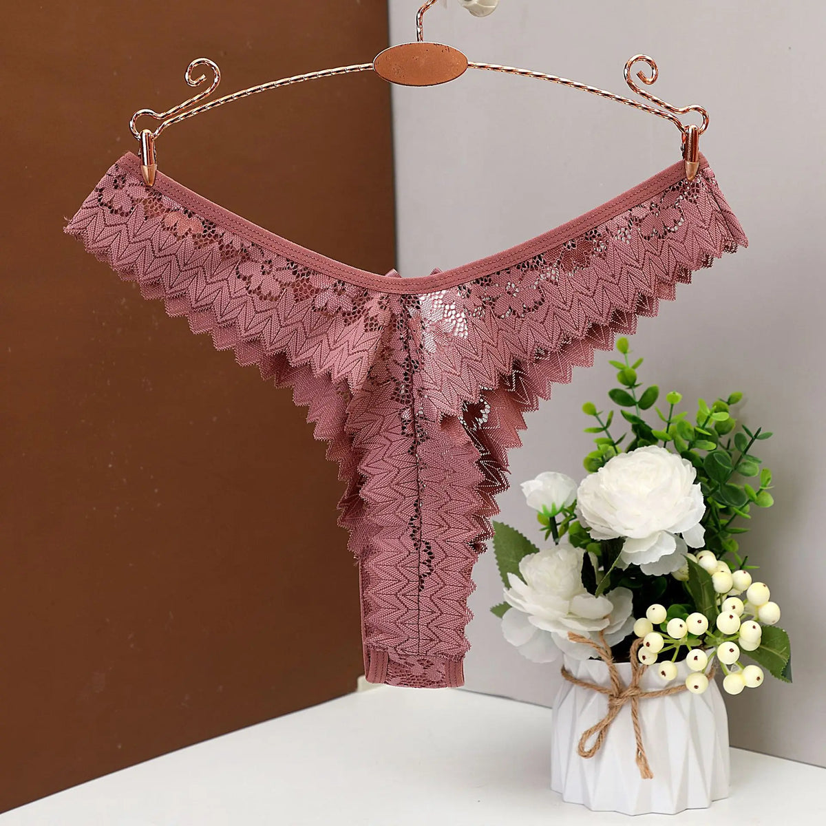 Women's Panties Sexy Lace T Back Woman G-String Solid Mid Waist Hollow Out Thong Transparent Underwear V-shape Girl Erotic Panty