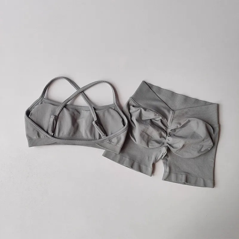 Seamless 2PCS Leggings Set Women Seamless Yoga Set High Waist Scrunch Butt Shorts With Halter Sports Bras Workout Gym Suit Set