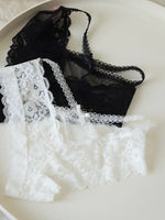 Lace Thin Sexy Girls Panties Seamless Women Briefs Thong Hollow Out G String Underwear Transparent Female Low Waist Lingerie