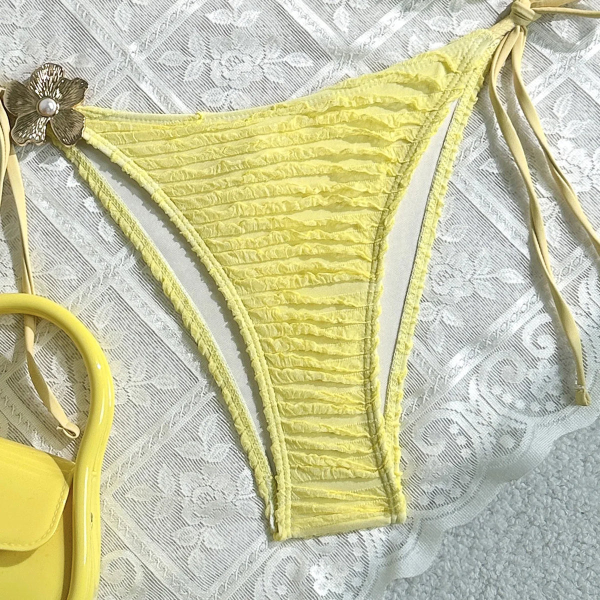 Sexy White Yellow Micro Bikini 2026 Women Metal Flower Push Up Bra Bandage Triangle Swimsuit Beach Bathing Suit Holiday Swimwear