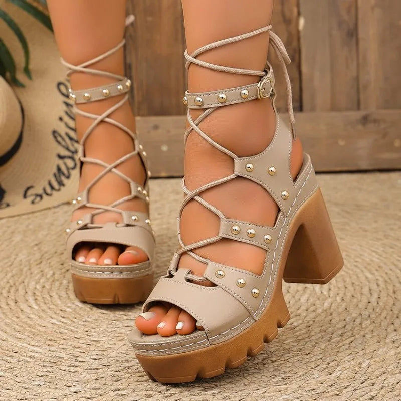 Casual Women's Sandals Open Toe Cross Strap LadiesSummer Roman Black Rivet Sandales Large Size 36-43