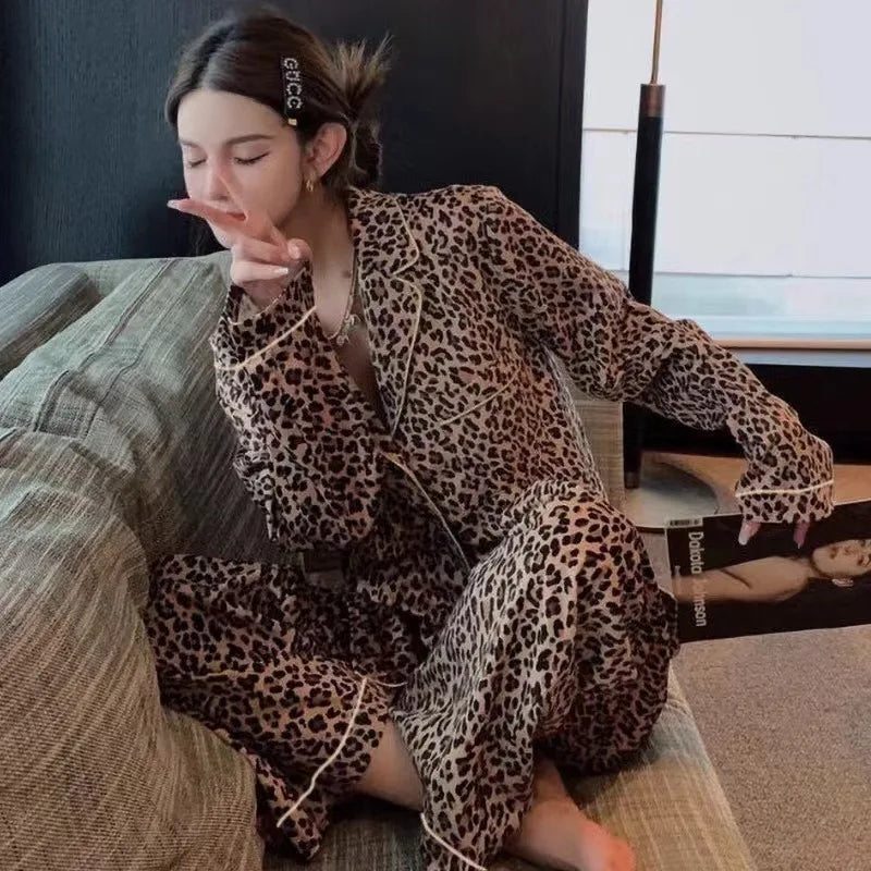 Pajamas for Women Spring Autumn Korean Cardigan Long Sleeved Sexy Leopard Print Home Clothing Set Milk Silk Pajamas for Women