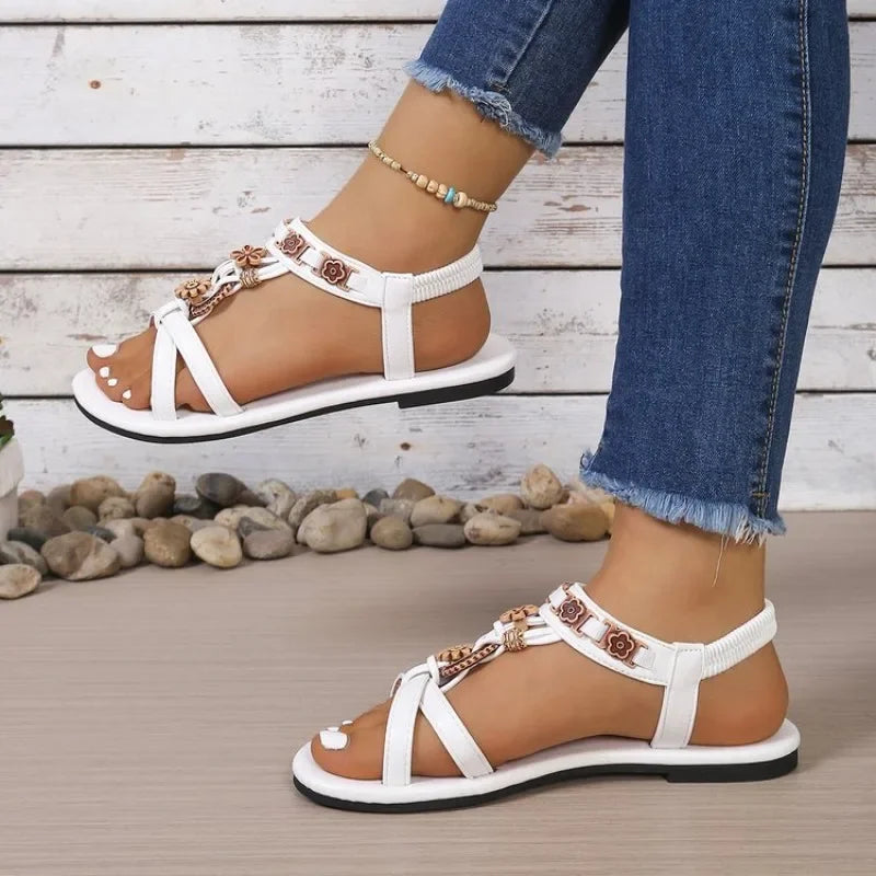 Fashionable bohemian-style flat sandals, casual and comfortable dopamine-colored versatile and vibrant women's shoes