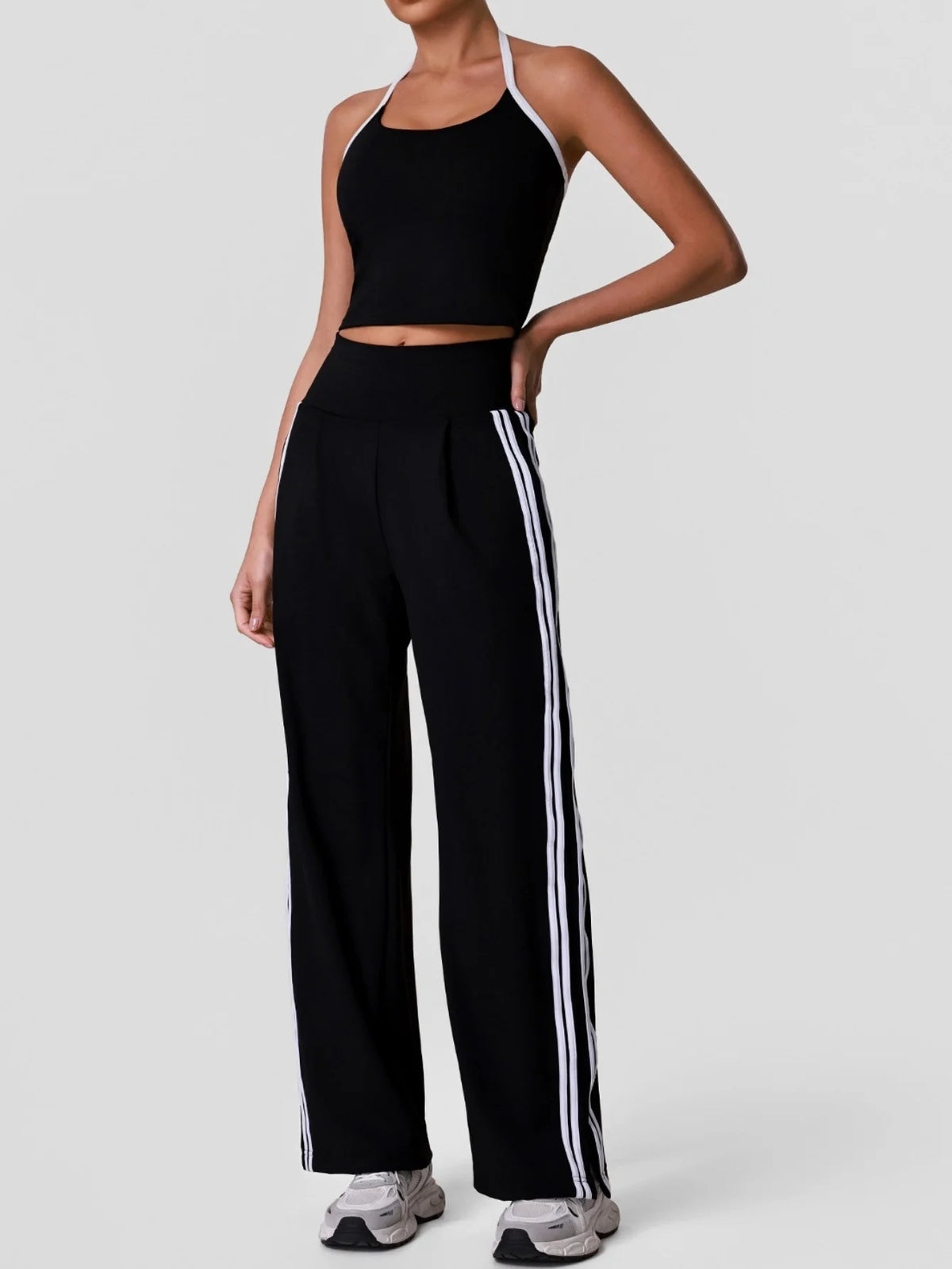 New Contrasting Striped Yoga Sets Women Hanging Neck Slim Sports Vest Gym Outfits High Waist Pocket Pants Running Fitness Suits