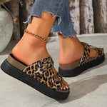New Leopard Double Buckle Sandal for Woman Fashion 2025 Med Heel Flat Sandals Women Summer Non Slip Platform Sandal Female