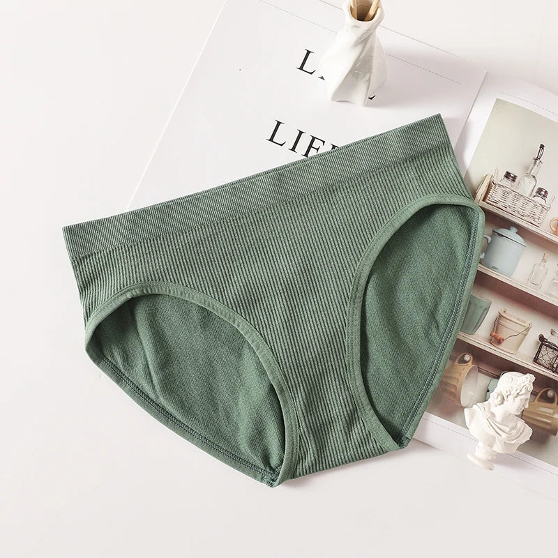 Women's Panties Low Rise Briefs Seamless Underwear Female Underpants Lingerie Sexy Ladies Panties M-L Comfort Intimate