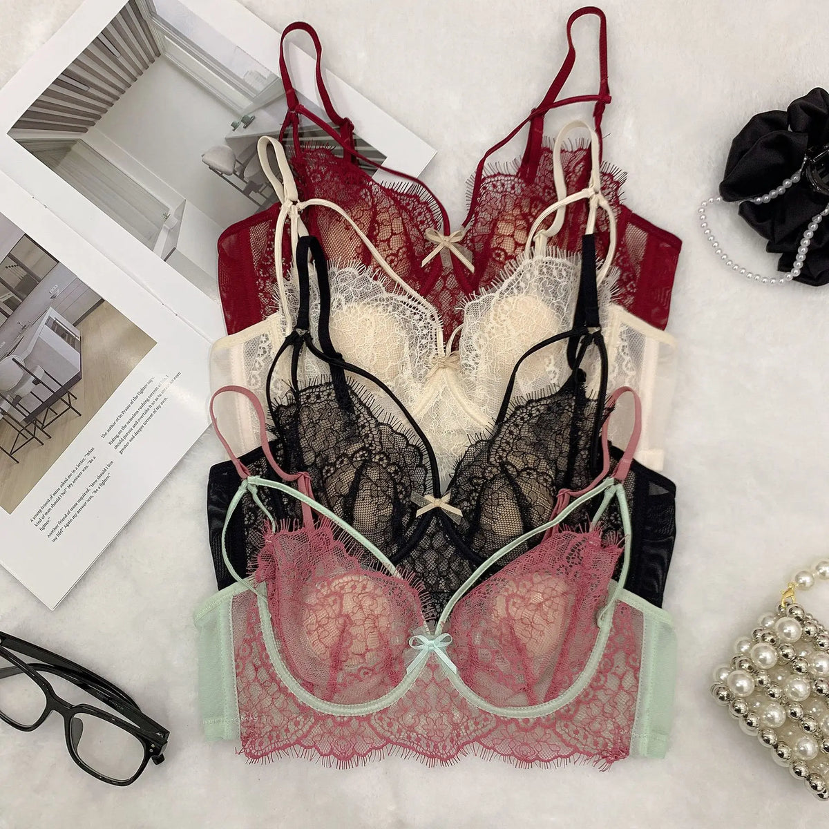 Push Up Bra SetFrench Lace Underwire Comfortable Luxury Breathable Brief Sets Lightweight Bow Semi Transparent Lingerie Set