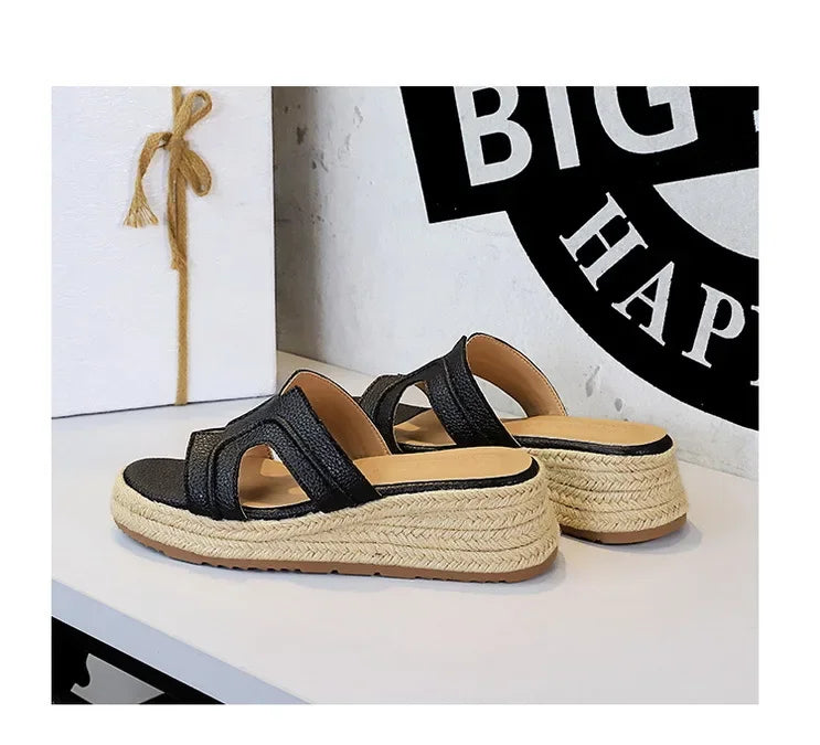 Spring 2025 Women's Slippers Hollow Out Strap Waterproof Thick Heel Woven Rope Country Style Slip-On Shoes Polyurethane Material