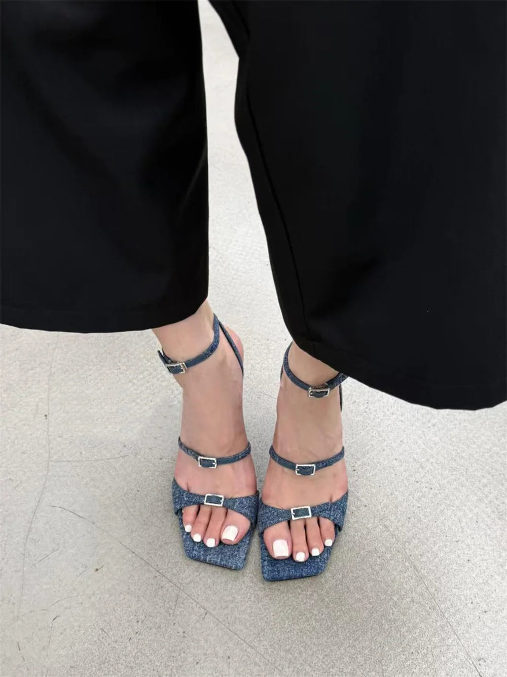 New Sexy Black Thin Buckle Straps Wedges Sandals Women Elegant Denim Blue Unique Curved Wedge High Heel Summer Party Heels Shoes