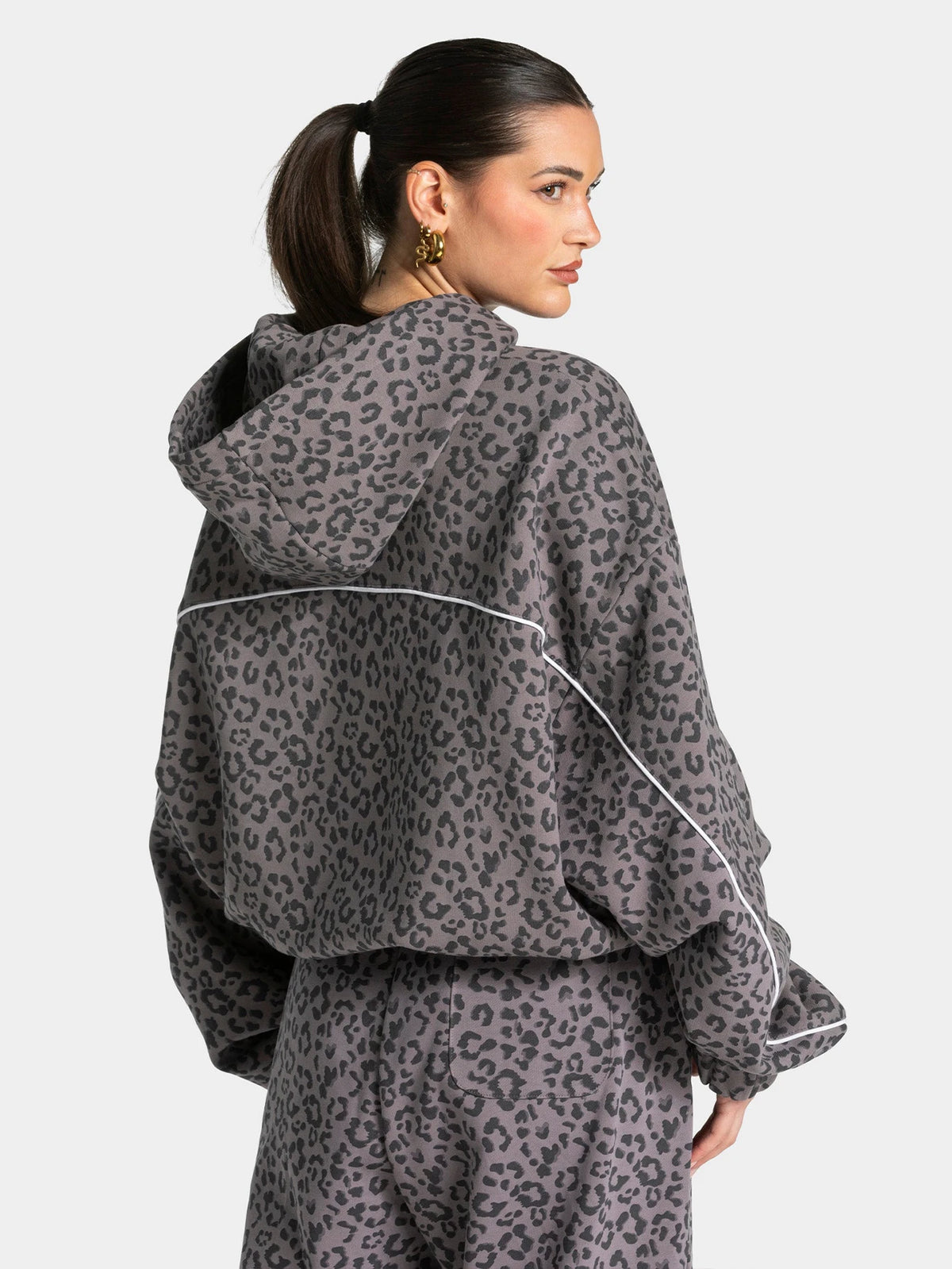 Vintage Leopard Hooded Sweatshirt Suit Loose Fit Contrast Line Wide Leg Trousers Fashion Athletic Tracksuit Outfit