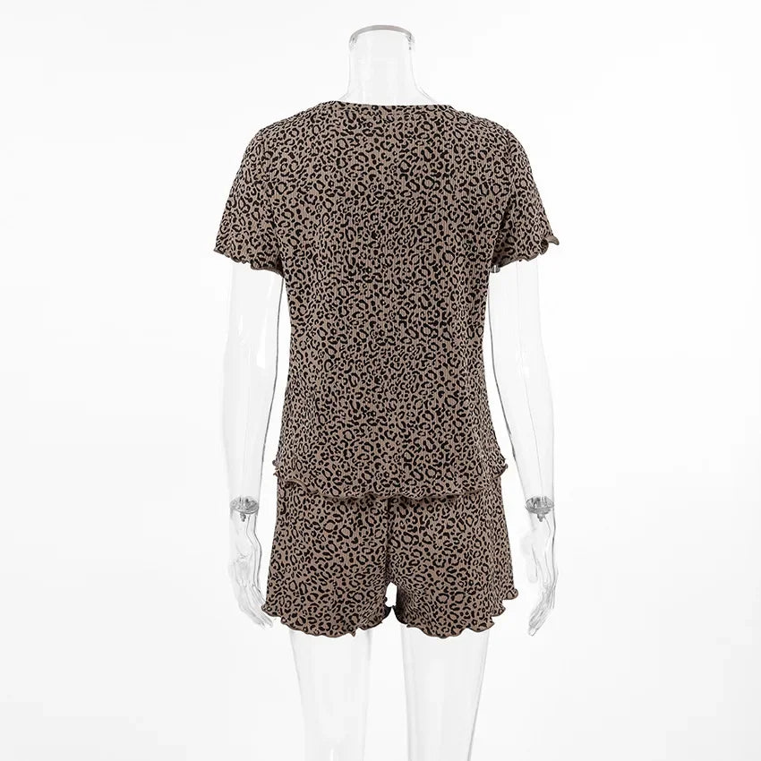 Women Leopard Print Pleated Pajama Set Ruffle Short Sleeve Crop Top Elastic High Waist Shorts Soft Casual Loungewear Sleepwear
