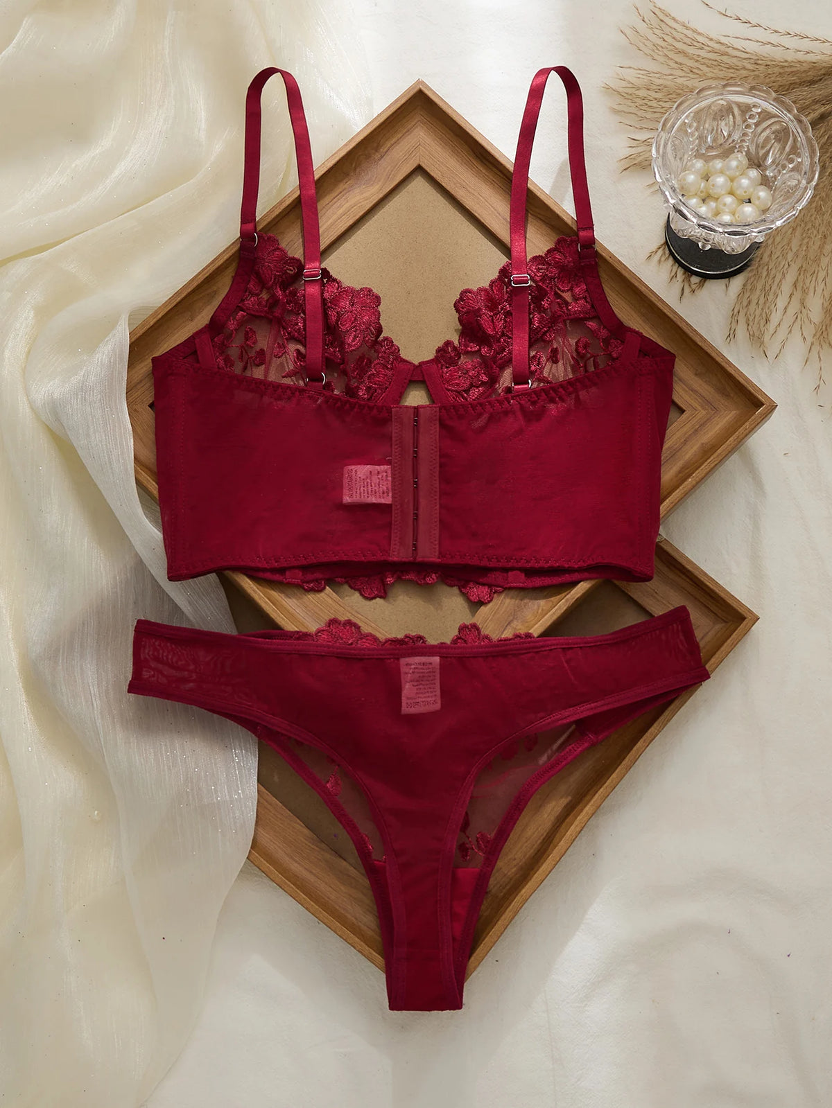 Sexy Large Size Lingerie Women Bra Set Girl Floral Lace Underwear Set Underwire Brassiere Push Up Outfit Delicate Bra Kit