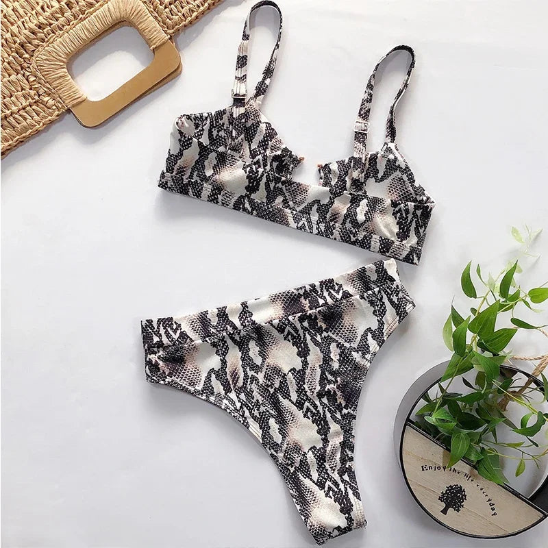 Sexy Snake Printed Female Swimsuit High Waist Bikini Women Swimwear Two-pieces Bikini Set Hollow Out Bathing Suit Swim Wear Lady