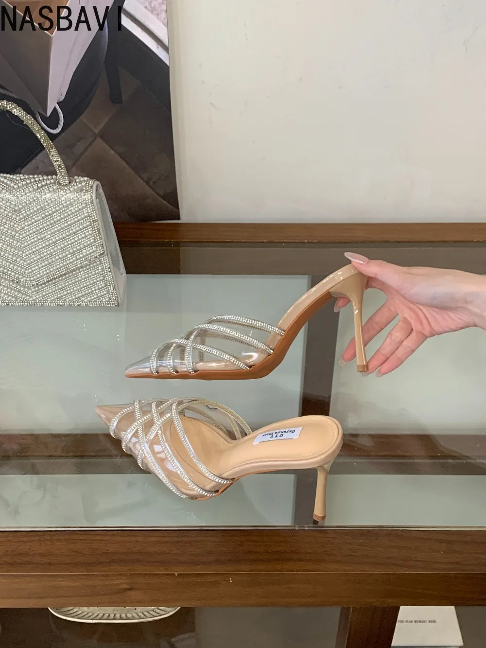 French Summer CRYSTAL PVC Transparent Pointed Toe Women Slippers Pumps Mules Shoes Elegant Thin High Heels Banquet Party Sandals