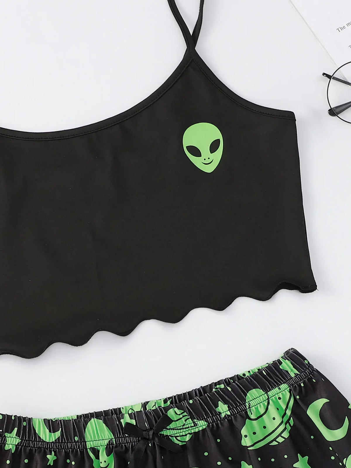 Sexy Alien Print Sling Sleepwear Women's Pajamas Set V-Neck Pyjamas Female Homewear Sleeveless CuteTop And Shorts
