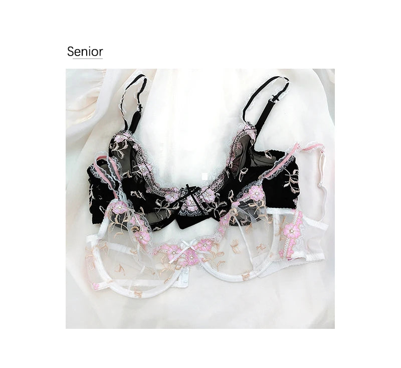 Pure Wind Ultra-thin Lace Underwear Women's Big Chest Small with Underwire Sexy Retraction Breast Support Breathable Bra Set ABC