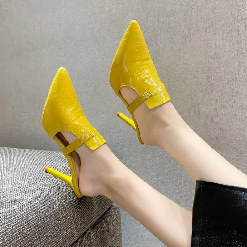 2026 New style Baotou type high-heeled shoes pointy heel 8.5CM comfortable casual wear fashion sandals Hollow sexy single shoes