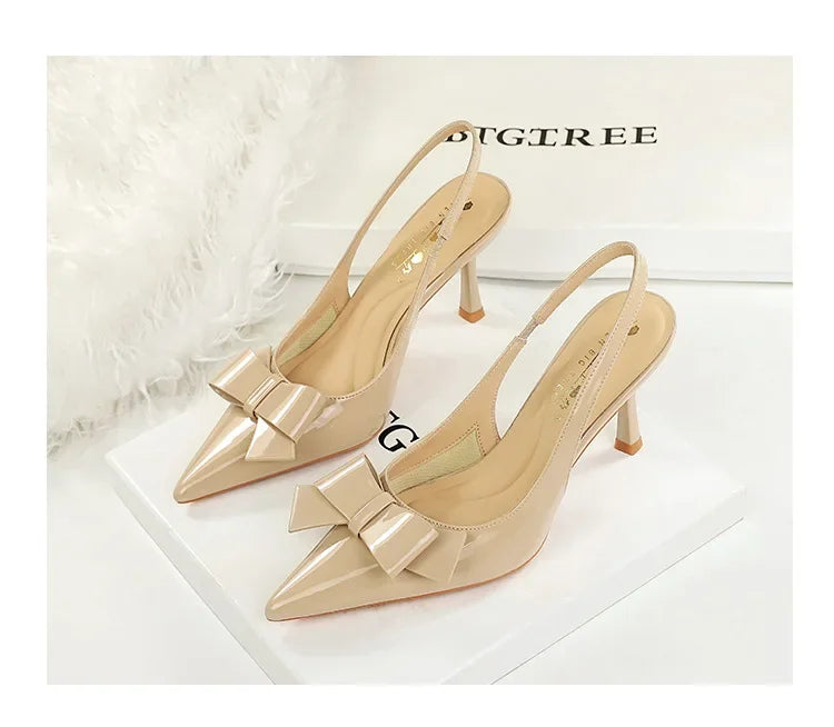 Luxury Designer Burgundy Suede Ankle Strap Pumps Sexy Pointed Toe Ankle Buckle Elegant Heels Fashion Wedding Party Shoes Shoes