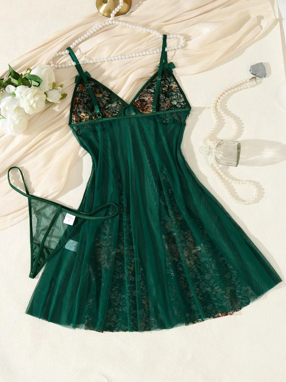Atmospheric green floral embroidery nightgown set.Lightweight sheer bow-fronted halter-neck dress ladies,sexy lingerie ZA825071