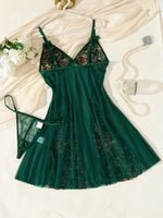 Atmospheric green floral embroidery nightgown set.Lightweight sheer bow-fronted halter-neck dress ladies,sexy lingerie ZA825071