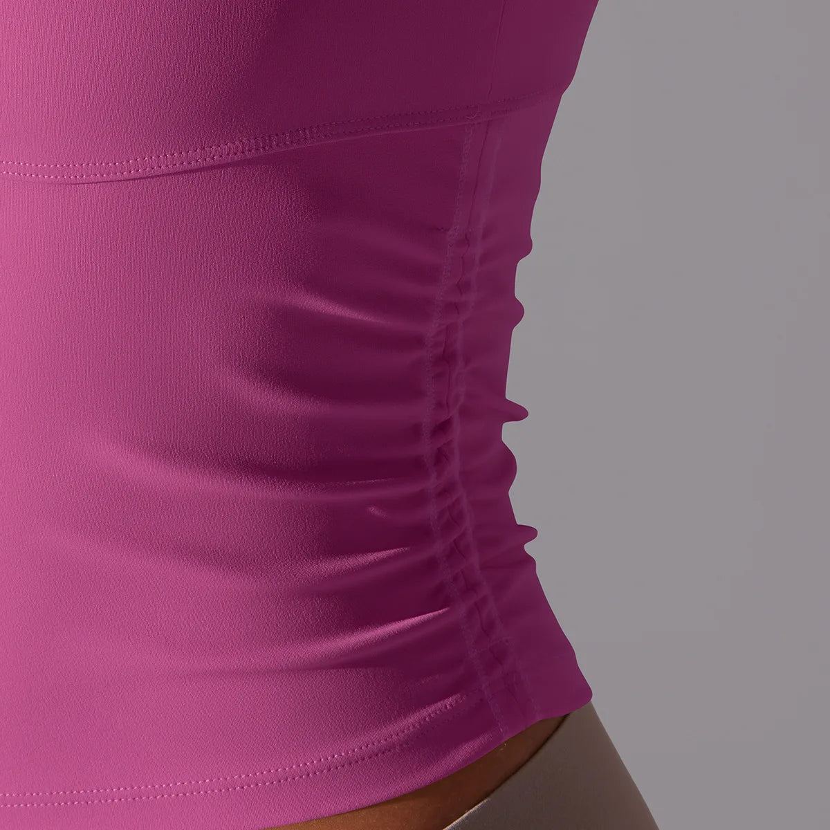 VEQKING Side Pleated Women Sports Bras Built-in Pads Yoga Vest Quick Dry Gym Running Tank Tops High Support Workout Bralettes