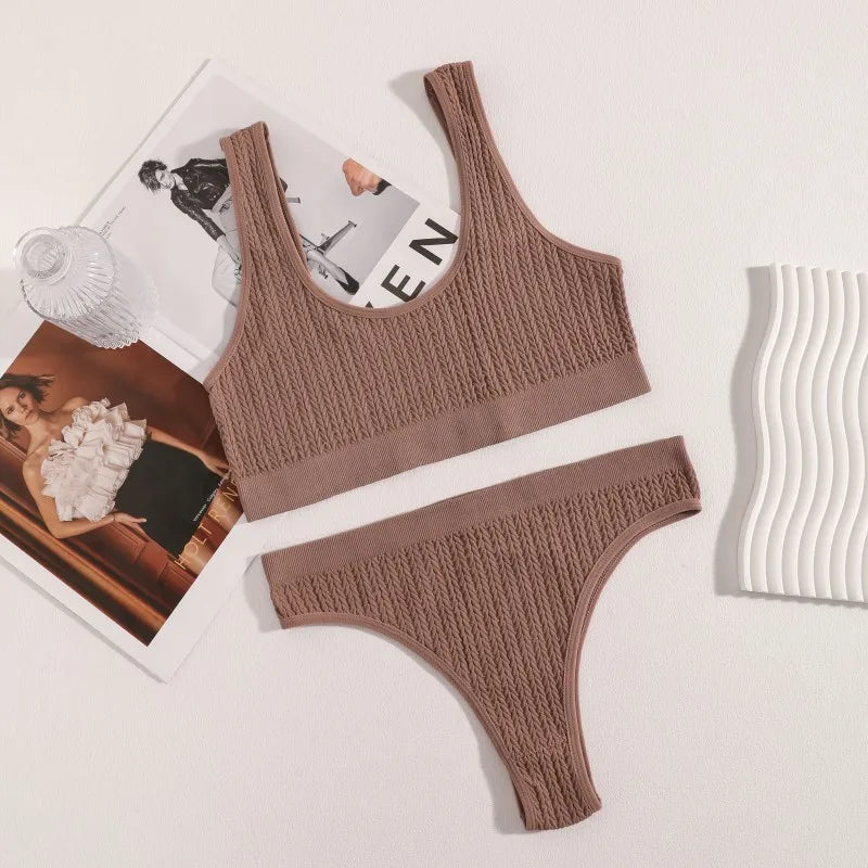 Women Knit Seamless Bra And Panties Set Tank Style Bralette Without Padding Low Rise Thong U-Neck Wide Strap Lingerie Set M-L