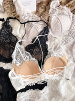 French Lace Embroidery Women Lingerie Set Sexy Thin Cup Halter Bikini Bra Deep V Push Up Bralette Fashion Backless Underwear Set