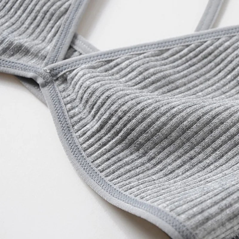 V-neck Sexy Bras For Women 1/3 Cup Wireless Bra Without Pads Sexy Lingerie Breathable Bralette Female Underwear S-L