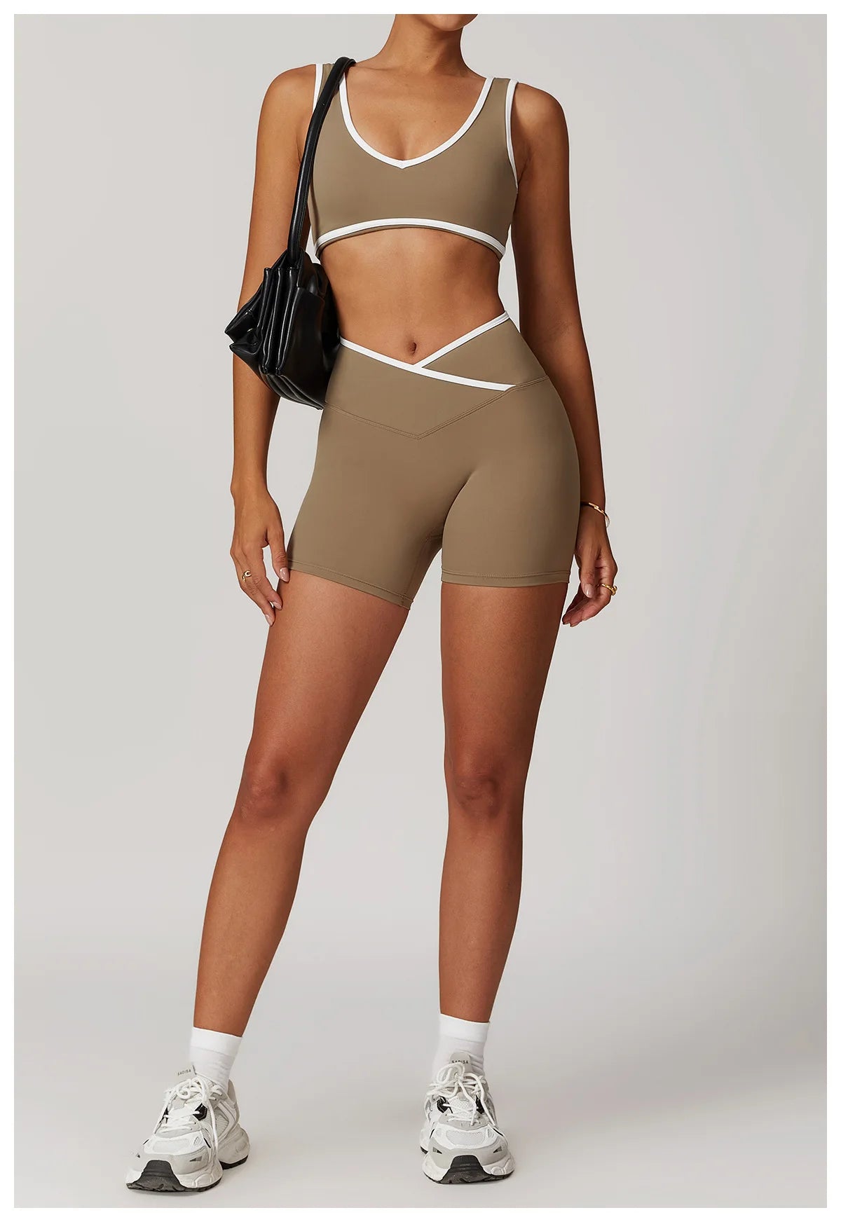 Yoga Shorts Women Fitness Shorts V-shaped Waist Running Cycling Shorts Breathable Sports Leggings High Waist Workout Gym Shorts