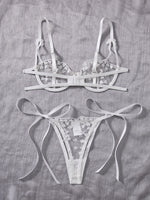 French Lace Heart Bra Set Girls Sexy Women Bralette Adjustable Transparent Embroidery Underwear Thong Bras Lingerie Panties Sets