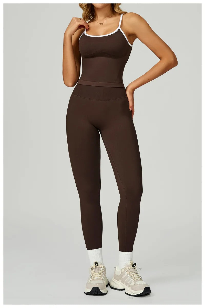 2 Pieces Women's Seamless Yoga Set Fitness Running Sports Set Slim Fit High Waist Beautiful Back Tracksuit