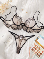 Valentine's Day Ladies Black Forest Wave Lace Sexy Underwear Set Romantic Floral Trim Bustier Nightgown for Women