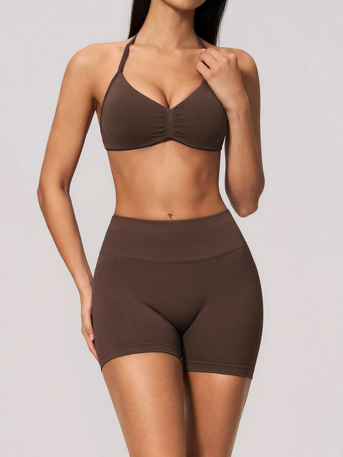 Seamless Yoga Suit Women Exposed Back Pleate Sports Bra High Waist Shorts Fitness Sets Outdoor Running Athletic Wear Tracksuit