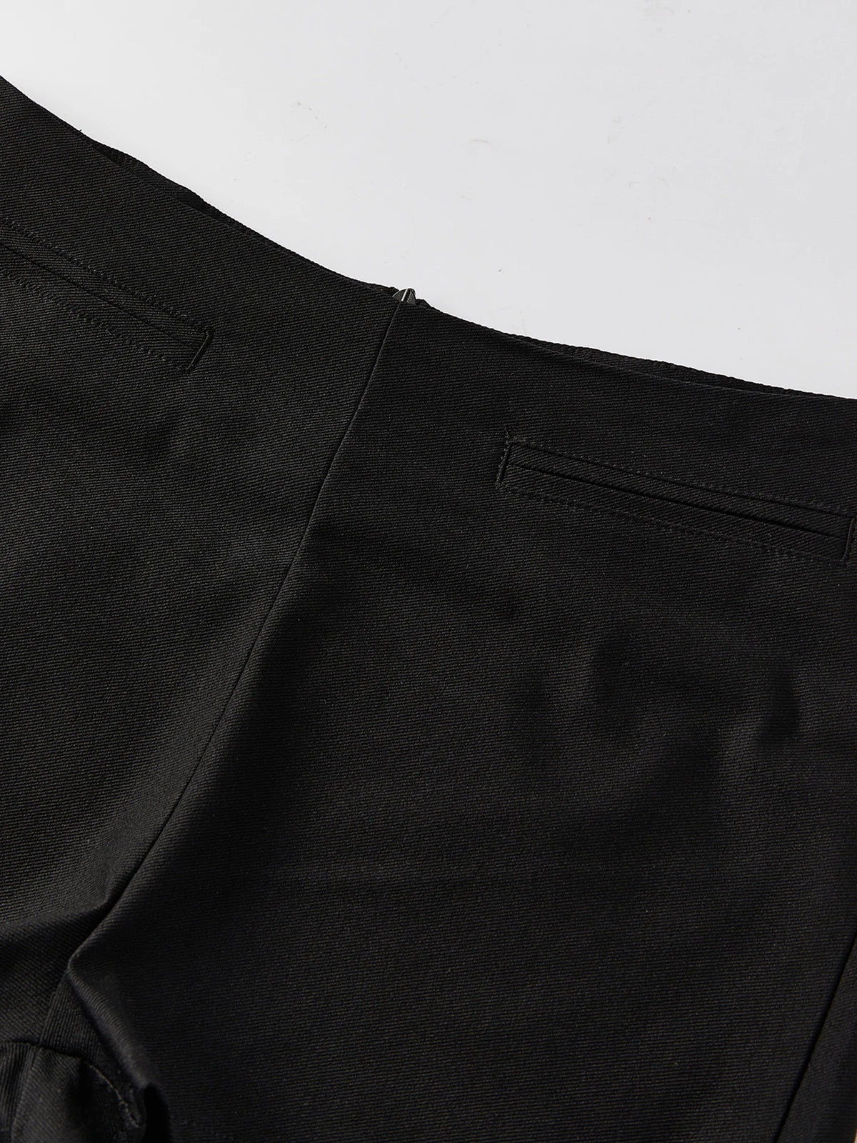2026 Summer Women Shorts with Pockets Elegant Solid Color Low Rise Slim Fit Mini Shorts for Beach Daily Wear