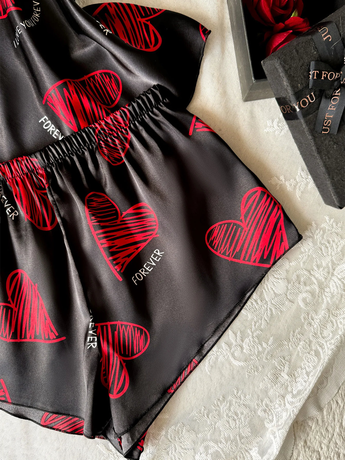 Women Heart Letter Print 2 Piece Pajama Set V Neck Spaghetti Strap Cami Top Elastic Waist Shorts Sweet Fashion Ladies Sleepwear