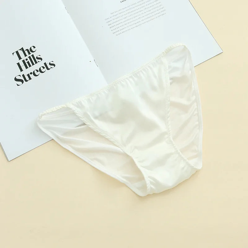 Women Underwear Mulberry Silk Panties Comfortable Breathable Low Waist Underpants Luxury Silk Smooth Briefs Sexy Girl Underwear