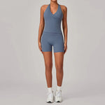 Women's Seamless Yoga Fitness Sets Sports Halter Neck Backless Vest Hip-lifting Slim Fit Shorts Suits Running Workout Gym Sets