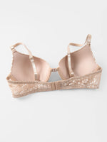 Women's Sexy Front Closure Push Up Bra Seamless Smooth Bra with underwire Makes Chest Look Smaller Lingerie beige