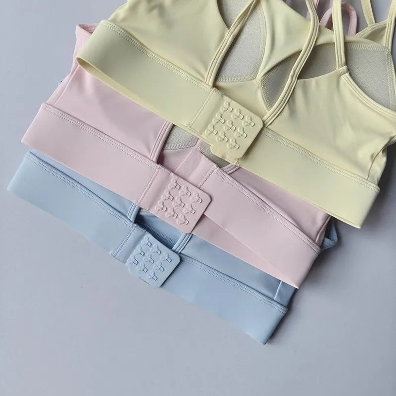 Women's Yoga Sports Bra Shock-Absorbing Gathered Front with Fine Strap Detailing Beautiful Back Design for Running Fitness Vest
