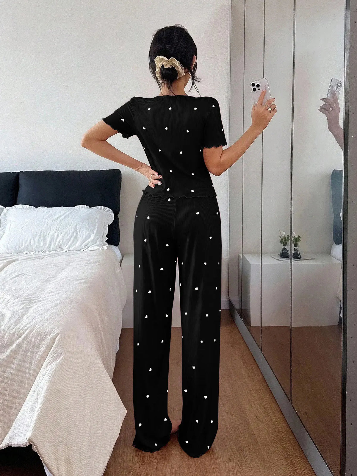 Autumn Winter Women's Sleepwear Short-Sleeve Tops and Ribbed Trousers Pajamas Set Casual Homewear Loungewear