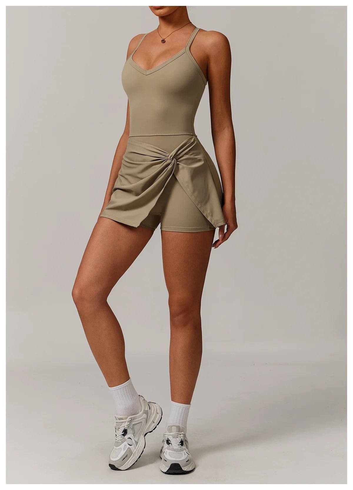 Summer Tennis Dress Women Sleeveless V Neck Slim Skirt Pleate Twisted Design Crossed Hollow Out Sports Yoga Golf Skirt Badminton