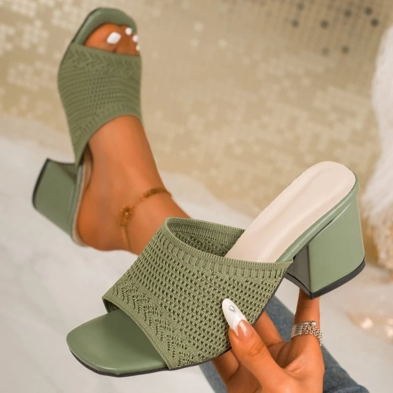 Plus-size Women's Kitten Heel Sandals and Slippers Summer New Flying Weave Fashion Flip-flops